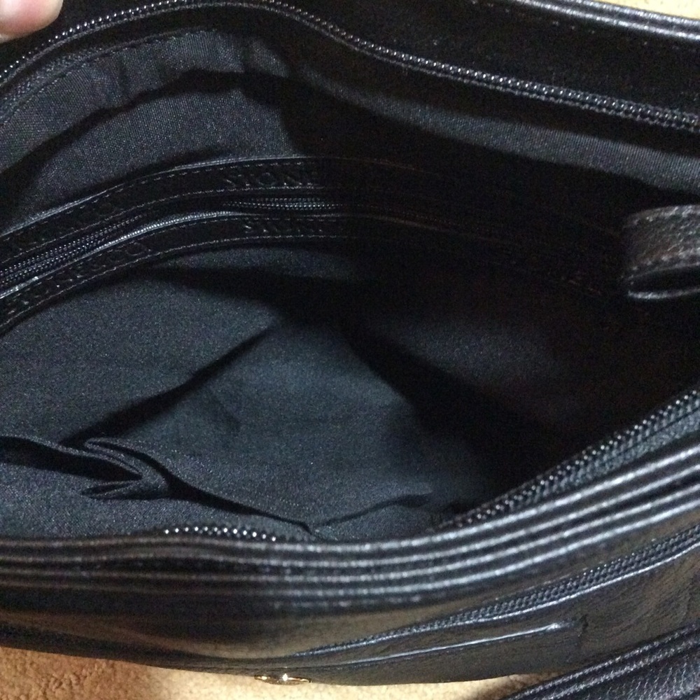 Stone & Co. Black Leather Shoulder Bag - Picture 4 of 7